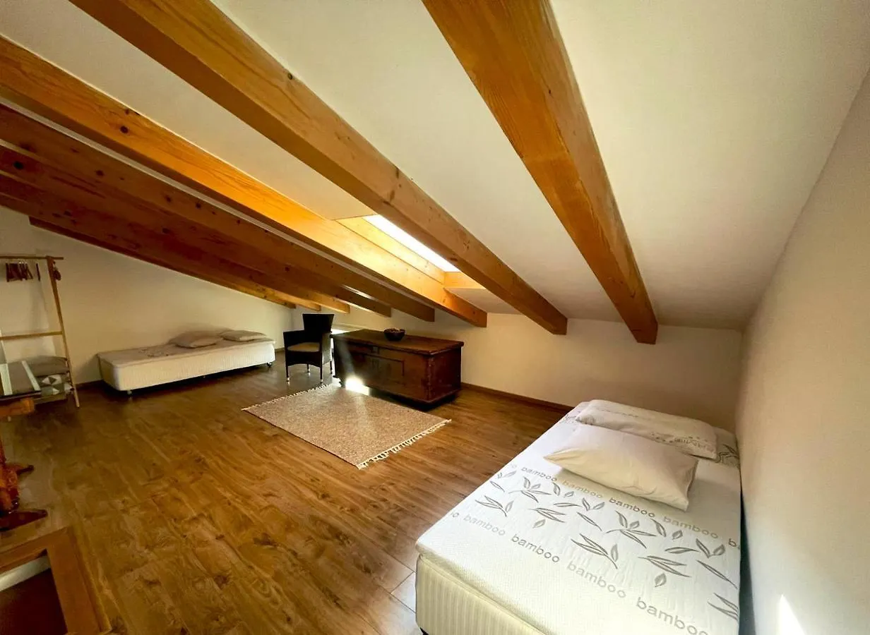 Stone House Rosuja Villa Ivanje 0*,  Croatia